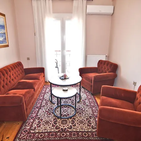 Konstantina'S Sky View Apartment Kastoria Exterior photo